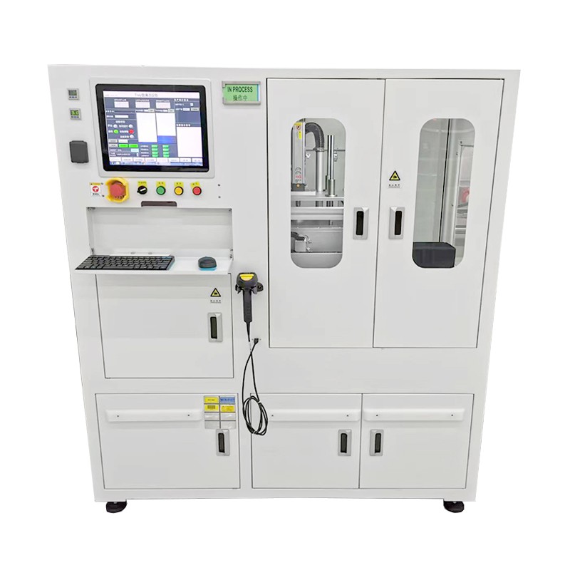 Macchina per la pulizia delle piastre del vassoio